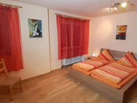 Schlafzimmer in der Ferienwohnung Sulzberg